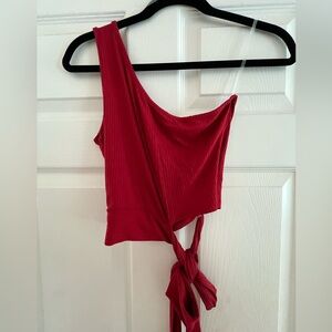 Windsor brand red one shoulder crop top, tie waist, size medium. NWT